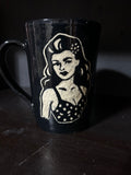 Pin up Mug